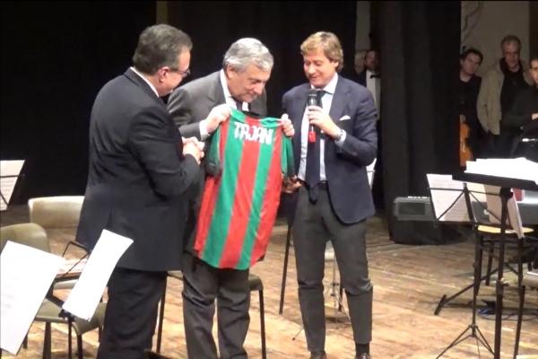 Antonio Tajani: “La Ternana si sta riavvicinando alla B dopo esserne stata ingiustamente tirata fuori”