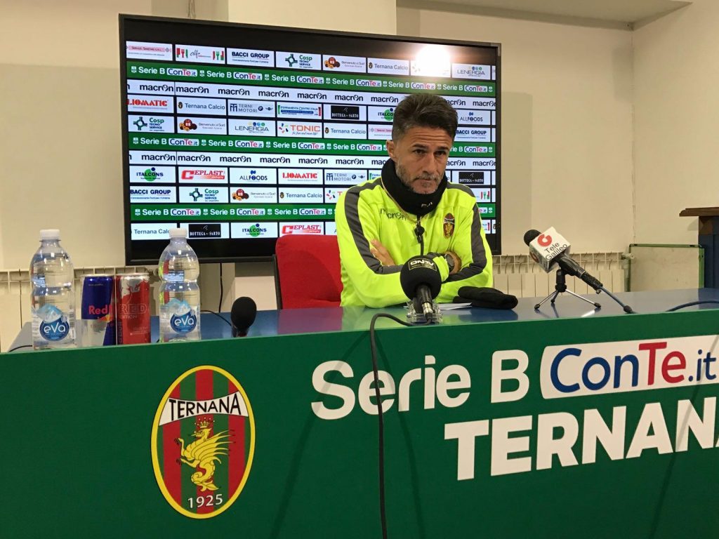 Carbone in conferenza stampa: “mi aspetto un riscatto sul piano caratteriale”