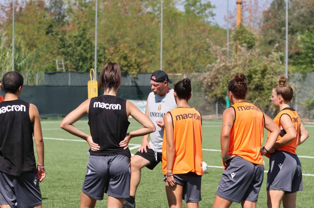 Calcio Femminile – 4 rossoverdi convocate in Nazionale