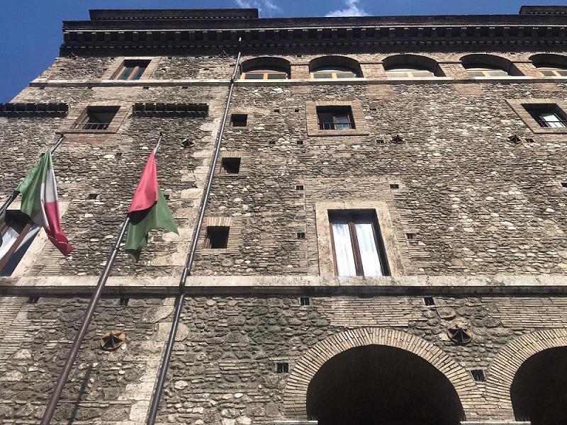 Stadio-clinica, via libera del consiglio comunale adesso si va a Perugia