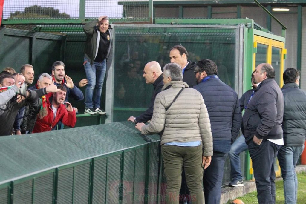 Niente semafori, solo stop per la Ternana