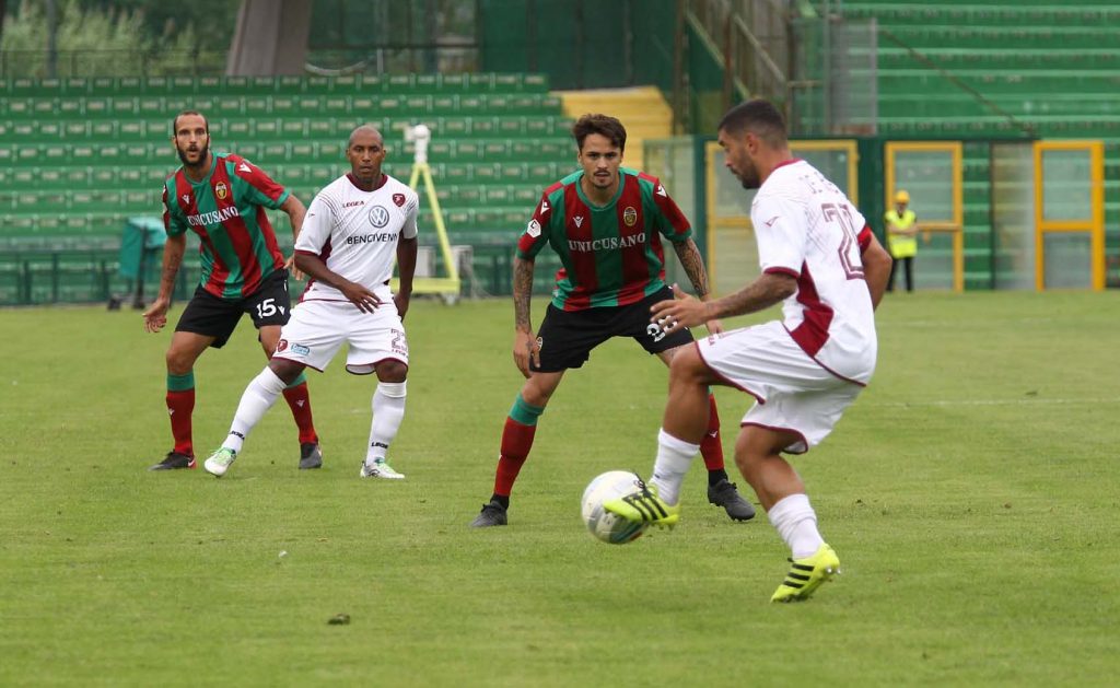 RassegnaStampa – CdS – La Reggina tenta la fuga, Salzano rialza la Ternana