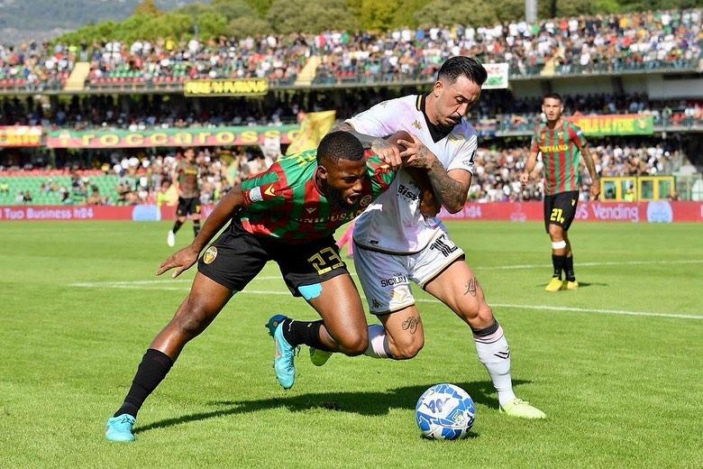 Ternana, Diakitè esulta per la vittoria in… ternano – FOTO