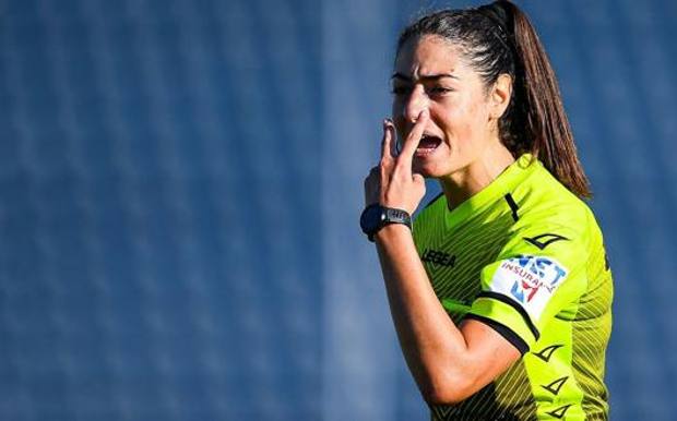 Ternana-Reggina, prima volta importante: scelto arbitro donna in sala Var