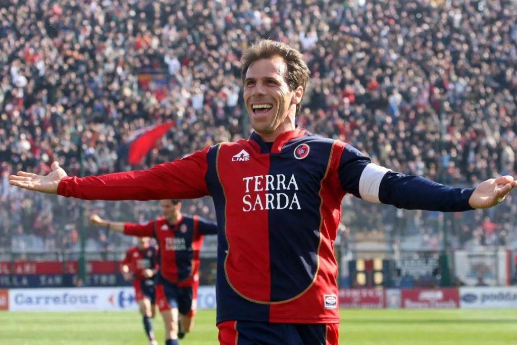 Cagliari in B, la LegaB celebra Zola che affrontò anche la Ternana – FOTO