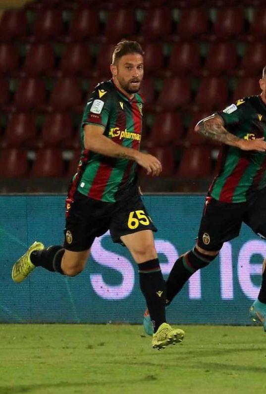 Ternana-Bari 0-0, Dionisi: “Oggi vediamo il bicchiere mezzo pieno”