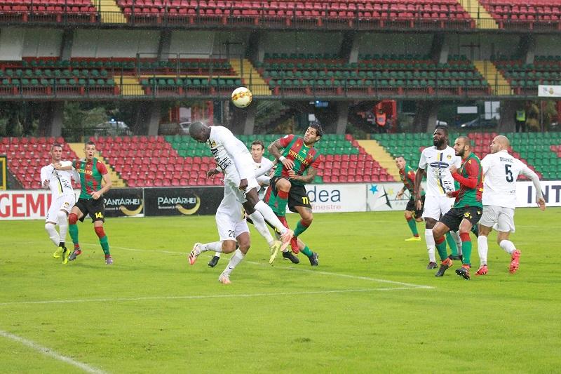 TERNANA-VITERBESE, 0-0 partita finita