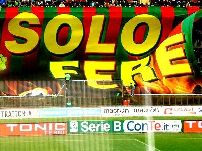 Curva Est: “Ci siamo e ci saremo sempre. Sostegno alla squadra. Proprietà? Se serve, agiremo”