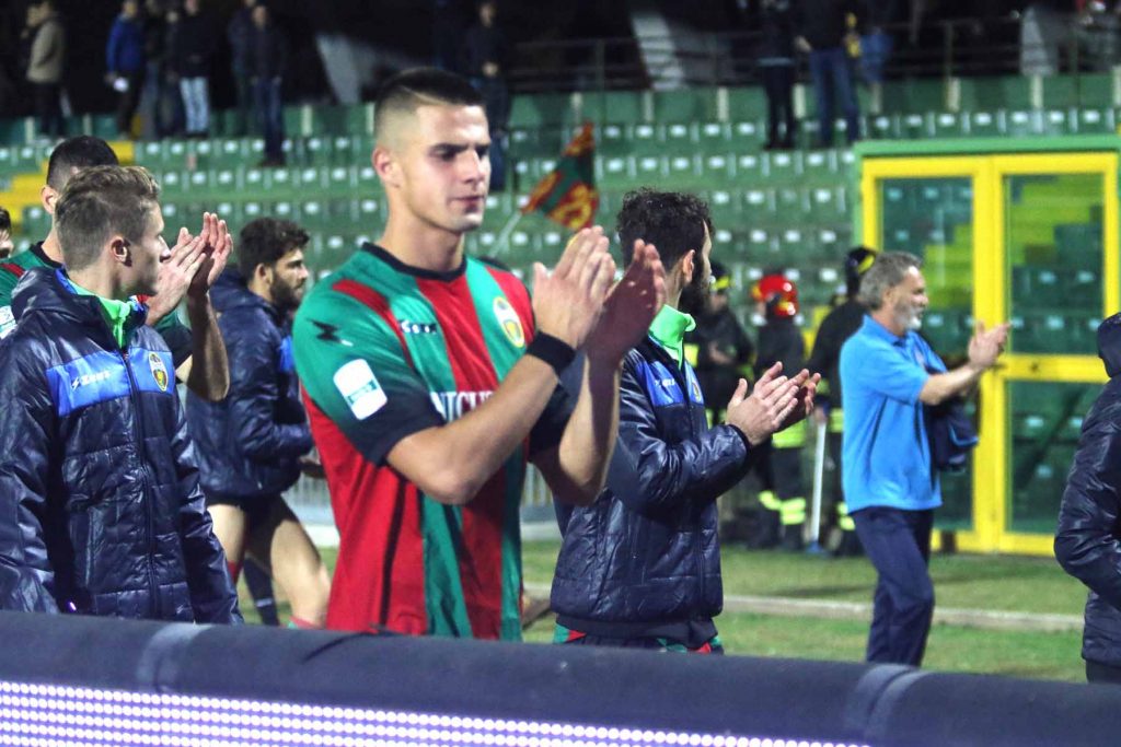 CdS – Ternana, Valjent annulla Da Cruz in 3′