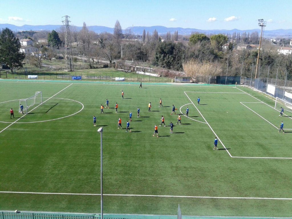 Allenamento, ancora 3-5-2. Assente Fazio, Janse sulla destra. Si ferma anche Sala