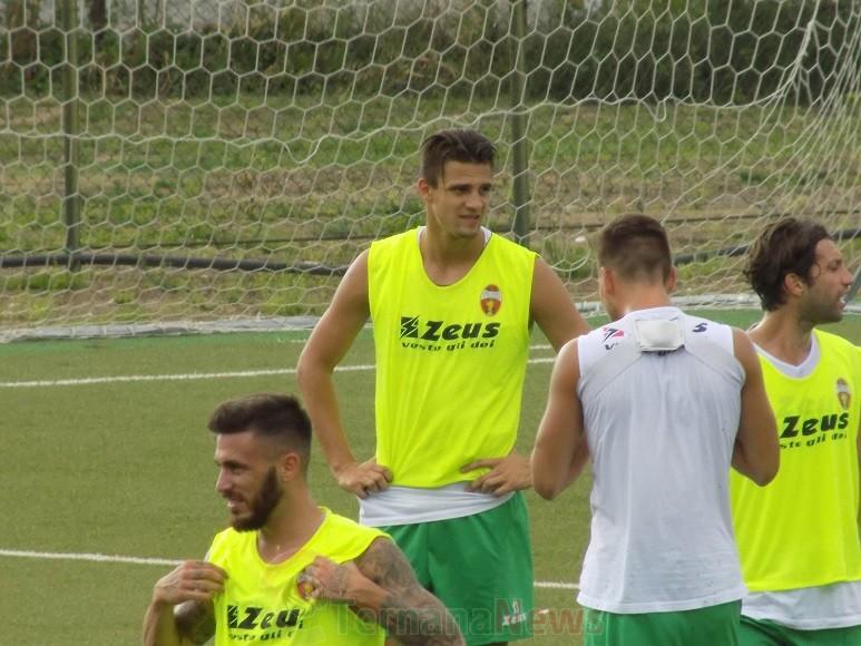 Ternana – Scarico per i titolari. Allenamento al Liberati per gli atri