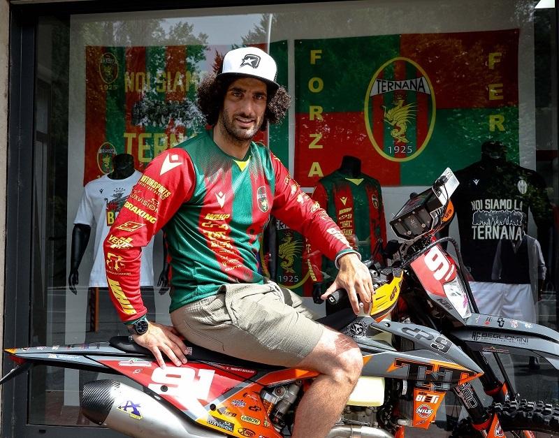 Ternana e motori: Tommaso Montanari gareggerà con il rossoverde – FOTO