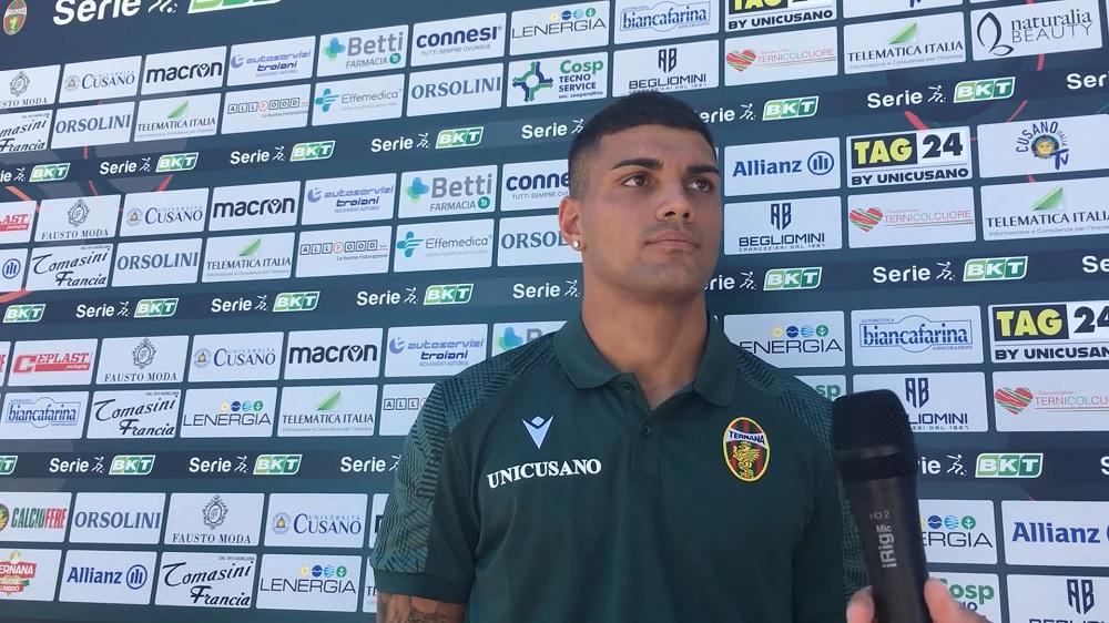 Ternana, Spalluto si presenta: “Attacco a due o a tre? Per me non ci sono problemi” – VIDEO