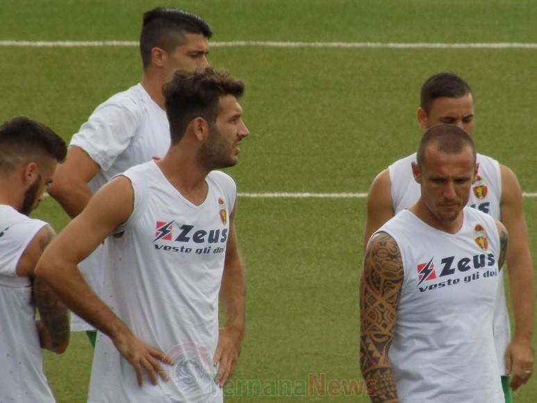 Allenamento pomeridiano per la Ternana