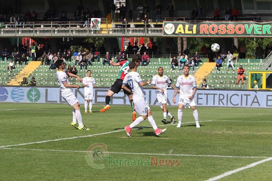 Brescia e Ternana: si segna solo coi titolari