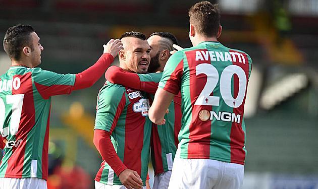 Ternana-Crotone, cinque lezioni da una partita…