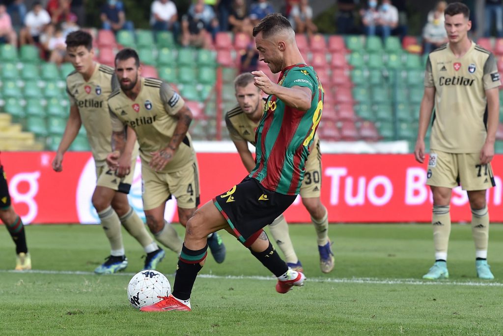 Verso Cosenza-Ternana, la vittoria rossoverde manca da 20 anni