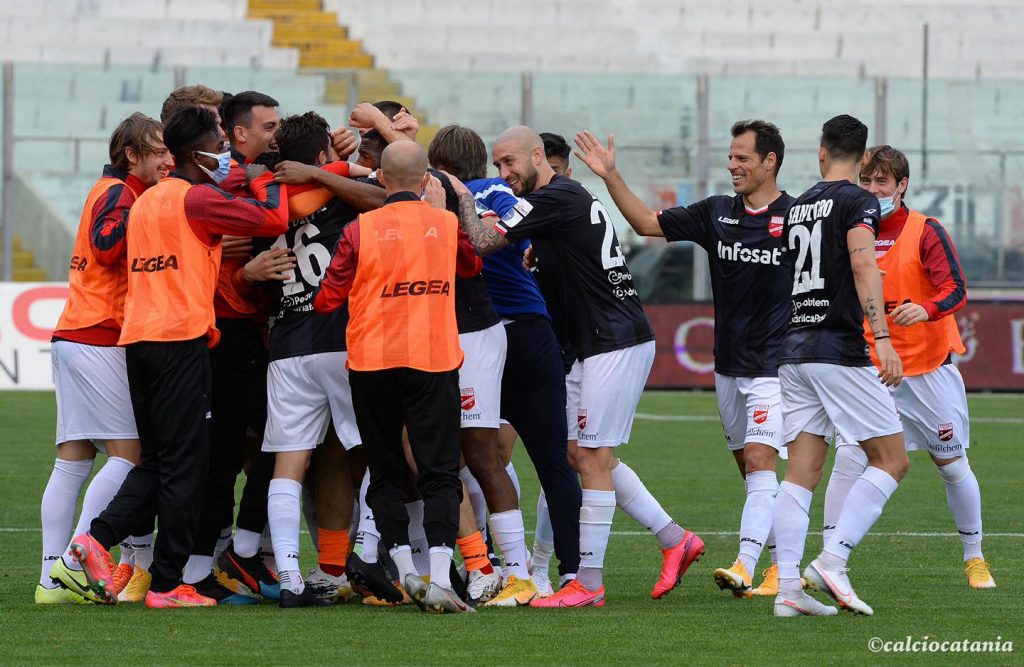 Teramo-Ternana, la carica di Paci, Diakite e Vitturini