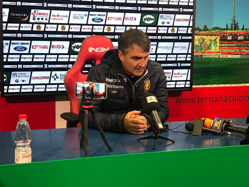 Ternana-Rimini, De Canio: “Prestazione valida ma siamo ancora in convalescenza. Dedico la vittoria ai tifosi”