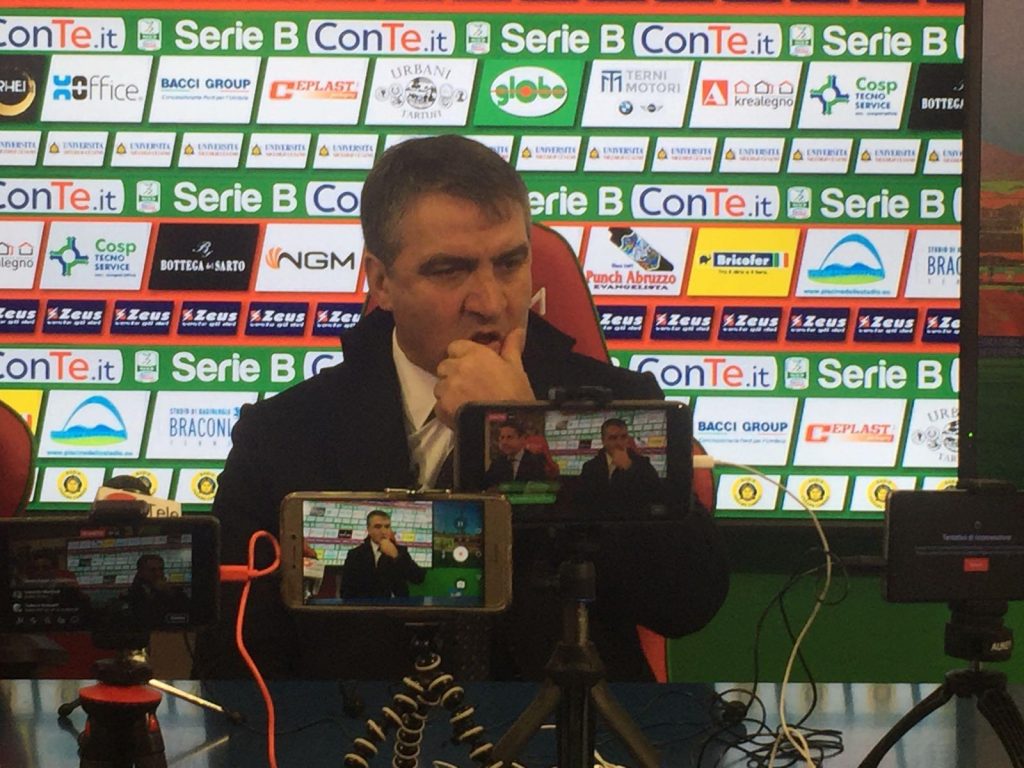 Ternana in cerca di punti. De Canio: “Non ho pensato a tabelle e quote playout”