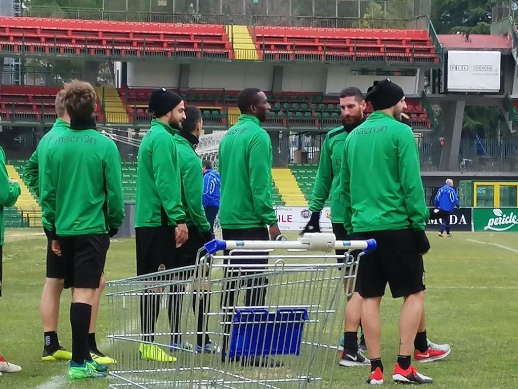 Ternana – Ripresa fra assenti e a parte