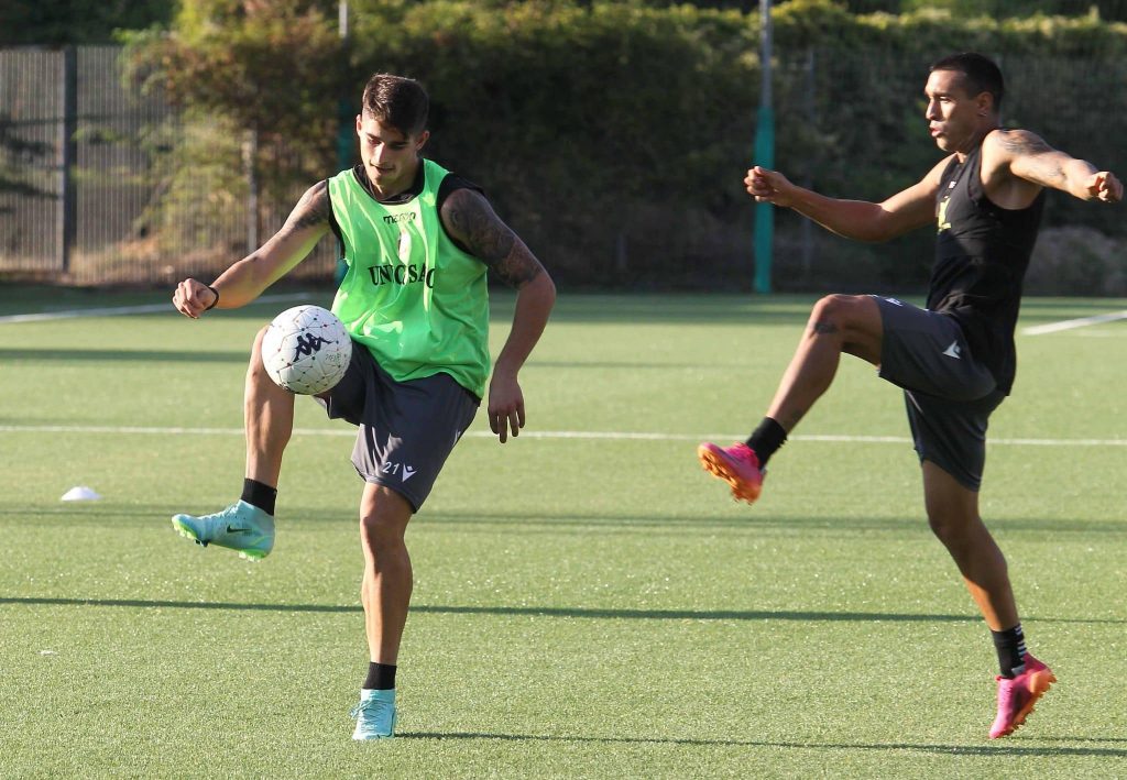 Ternana, Kutsoupias: “Il tempo di parlare con Leone ed ho accettato” – VIDEO