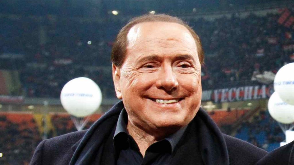 Beffa Milan, rimpianto enorme per il club | C’entra addirittura Berlusconi