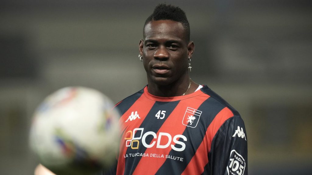 Bomba Balotelli, altro che carriera finita | Lo prendono loro e gli danno la maglia da titolare