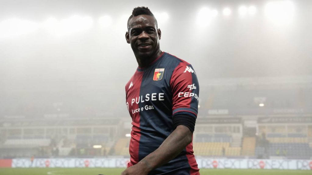 Stanno prendendo Balotelli, addio al Genoa | Firma in poche ore con il nuovo club