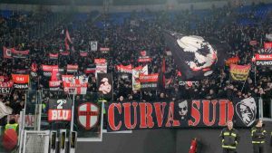 I tifosi del Milan - fonte Lapresse - ternananews.it