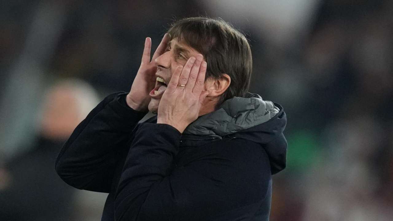 Conte, Napoli