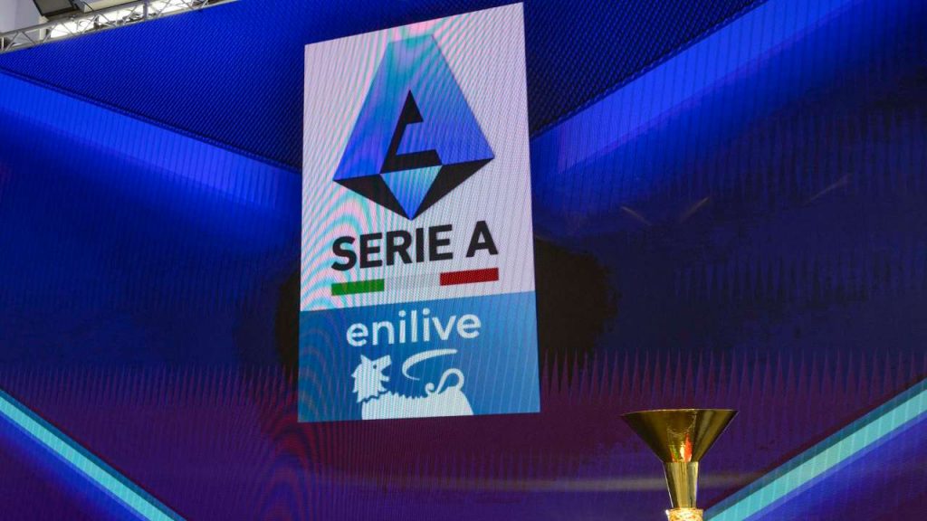 Serie A, arriva la RETROCESSIONE | Dramma per il club: che guaio per la società