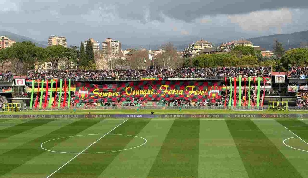 Ternana-Perugia: la coreografia della tribuna B