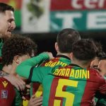 In campo con la Ternana per il saluto finale